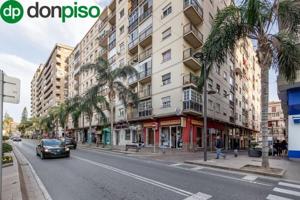 Casa en venta en Motril, Centro photo 0