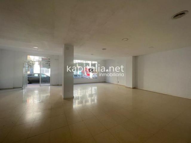 Local comercial en venta en Ontinyent, Sant Josep photo 0
