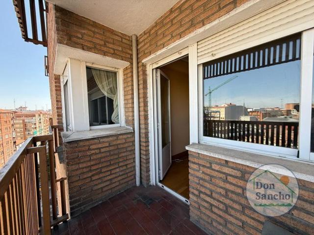 Piso en venta en Valladolid photo 0