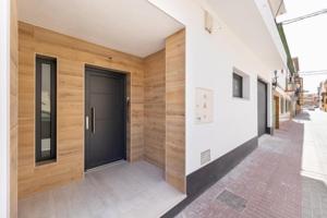 Casa en venta en Armilla, Ayuntamiento photo 0