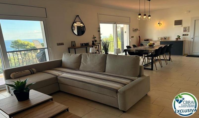 Apartamento en venta en Llançà, Cau del Llop - Fané photo 0