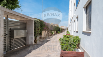 Piso en venta en Denia, Dénia photo 0