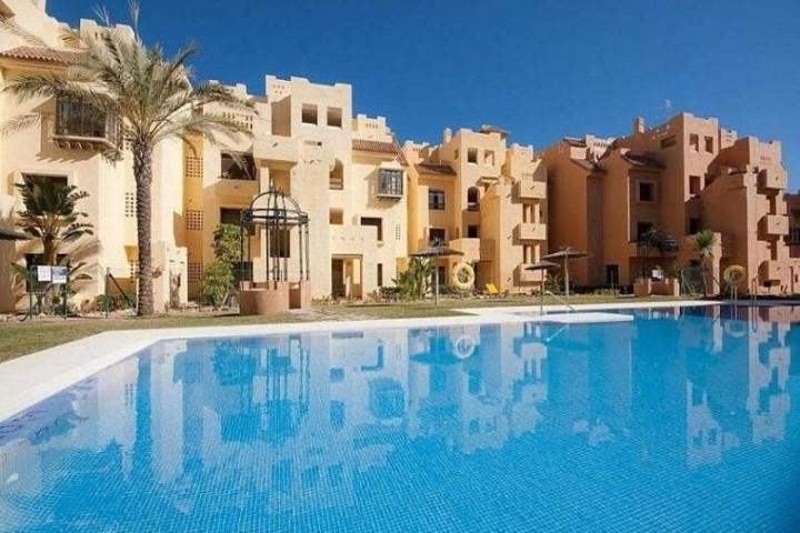 Apartamento en venta en Manilva, Duquesa village photo 0