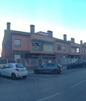 Adosada en venta en Calatayud, Calle Leonardo Chabacier, 50300 photo 0