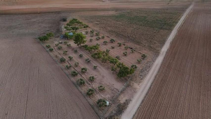 Terreno en venta en La Roda, Roda (La) photo 0