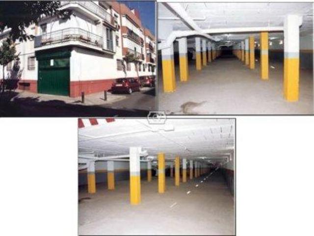 Casa en venta en Sevilla, Cerro del Águila photo 0