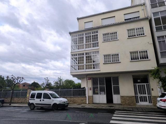 Casa con terreno en venta en Monforte de Lemos photo 0