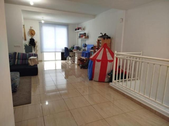 Duplex en venta en Santa Cruz de Tenerife, Calle de Arafo, 38500 photo 0