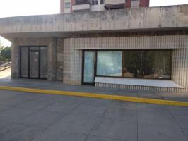 Local comercial en venta en Martorell, Martorell photo 0