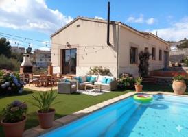 Casa en venta en Maçanet de la Selva, Residencial Park photo 0