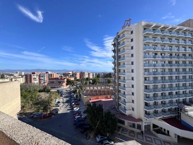 Piso en venta en Torremolinos, Centro photo 0