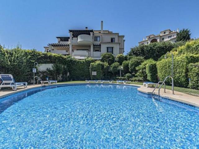 Planta baja en venta en Benahavís, Los Capanes del Golf photo 0