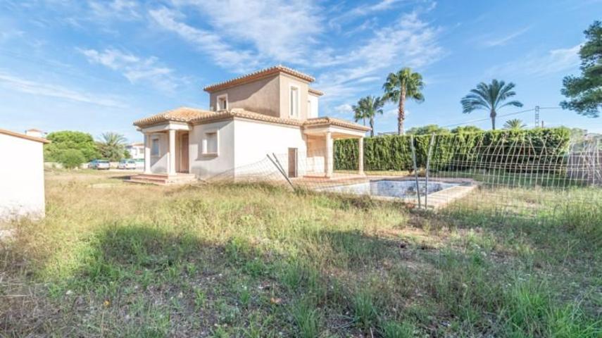 Chalet en venta en Denia, LM A PARTIR KM 12-PY DEVESES photo 0