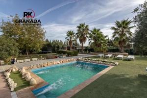 Casa con terreno en venta en Atarfe, Urbanizacion los cortijos la ribera photo 0