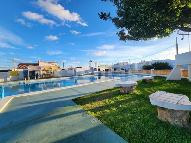 Local comercial en venta en Alaior photo 0