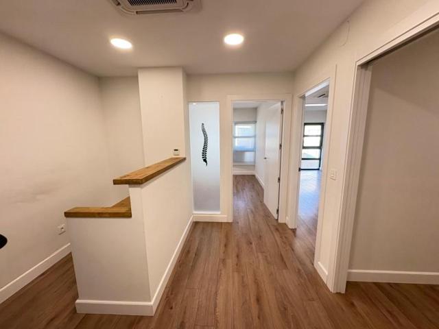 Oficina en alquiler en Ponferrada, Centro photo 0