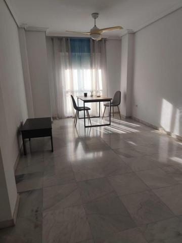 Piso en alquiler en Córdoba, Huerta de la Reina photo 0