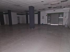 Local comercial en alquiler en Algeciras, Centrico photo 0