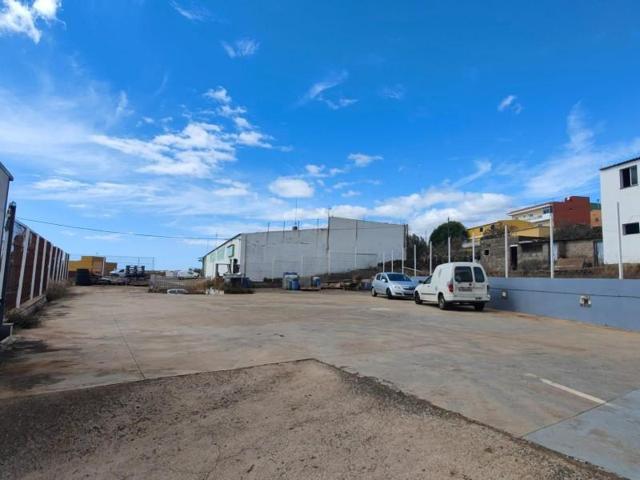 Nave industrial en alquiler en Santa Cruz de Tenerife, El Sobradillo photo 0