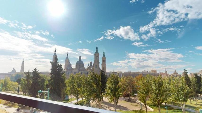 Piso en alquiler en Zaragoza, Arrabal photo 0