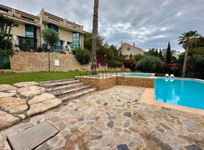 Bungalow en alquiler en San Juan, Salafranca - Lloixa photo 0