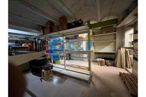 Local comercial en alquiler en Barcelona, Horta photo 0