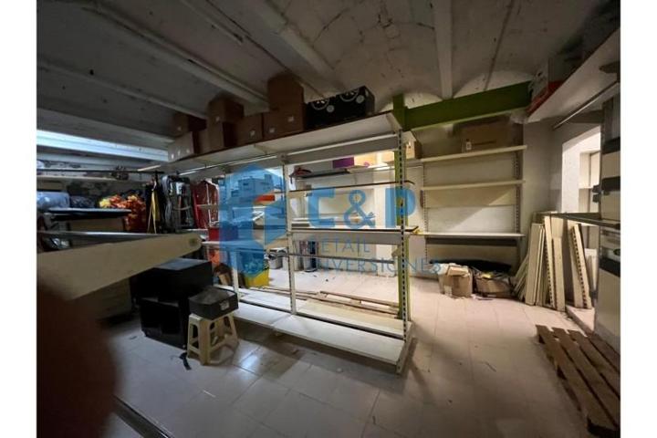 Local comercial en alquiler en Barcelona, Horta photo 0