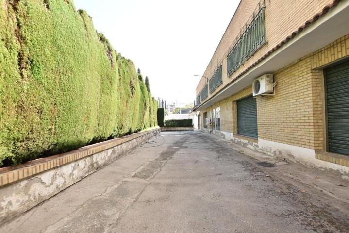 Nave industrial en alquiler en Granada, Parque Lagos photo 0