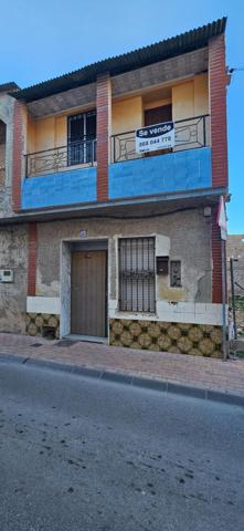 Casa en venta en Ceuti, Centro photo 0