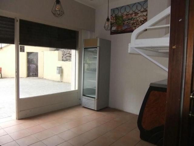 Local comercial en venta en Rubí, Can Fatjó photo 0