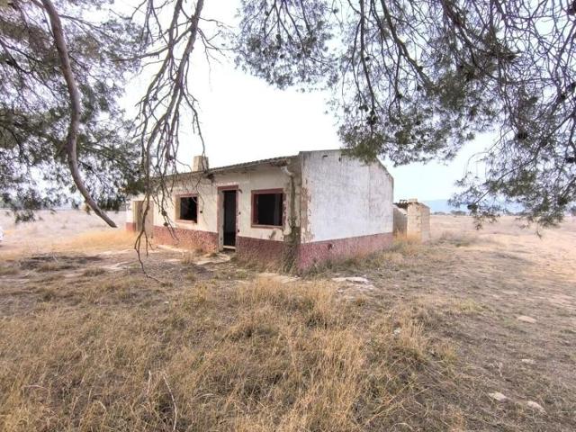 Chalet en venta en Villena, Las Virtudes photo 0