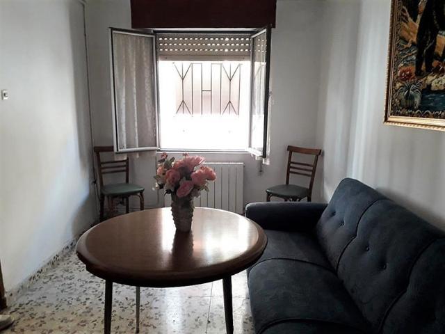 Casa en venta en La Roda, Bascula photo 0