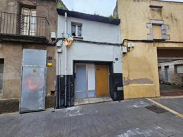 Casa en venta en Cassà de la Selva, Centro photo 0