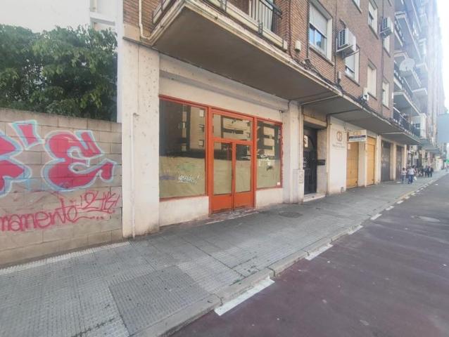 Local comercial en venta en Talavera de la Reina, Campo de Futbol photo 0