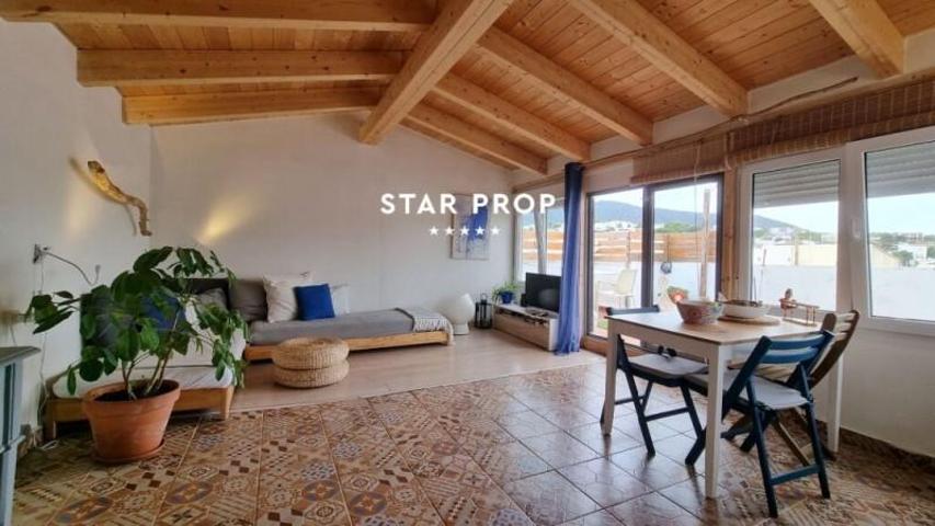 Piso en venta en Llançà photo 0