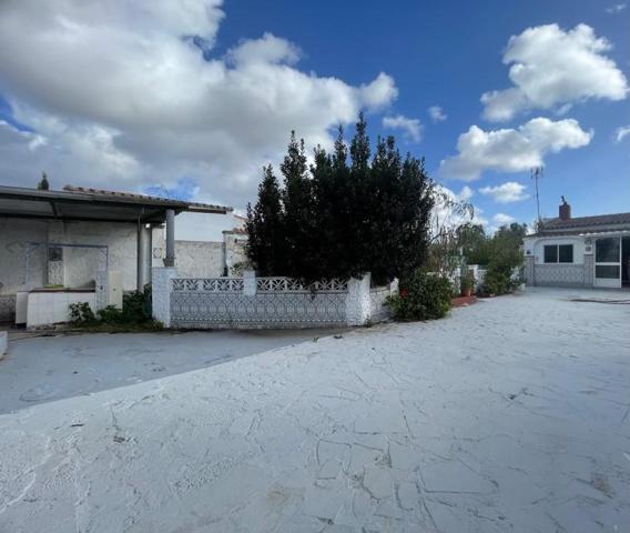 Chalet en venta en Chiclana de la Frontera, Pago del humo photo 0