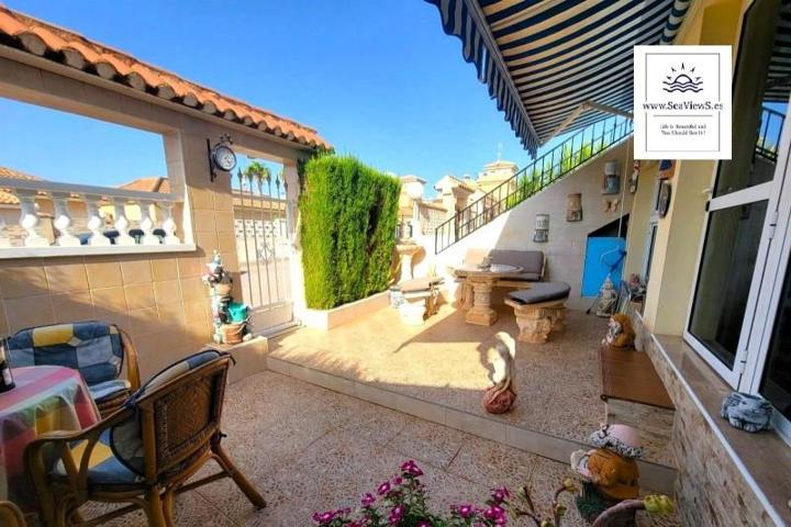 Piso en venta en Torrevieja, Los Frutales photo 0