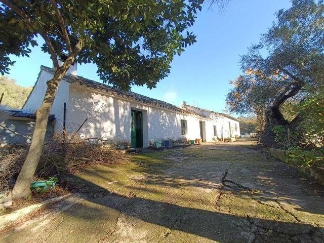 Chalet en venta en Ubrique, OTRAS photo 0