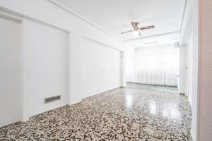 Piso en venta en Valencia, Beteró photo 0