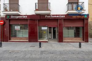 Local comercial en venta en Santa Fe, Calle real photo 0