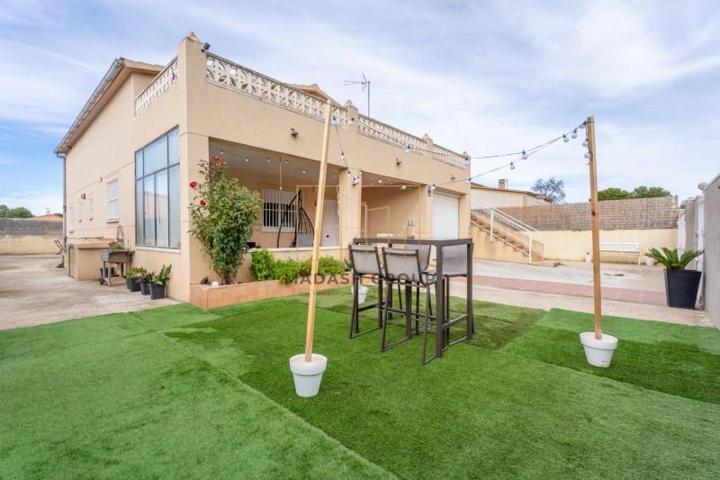 Casa en venta en El Pla de Santa Maria, La torre del pitxo photo 0