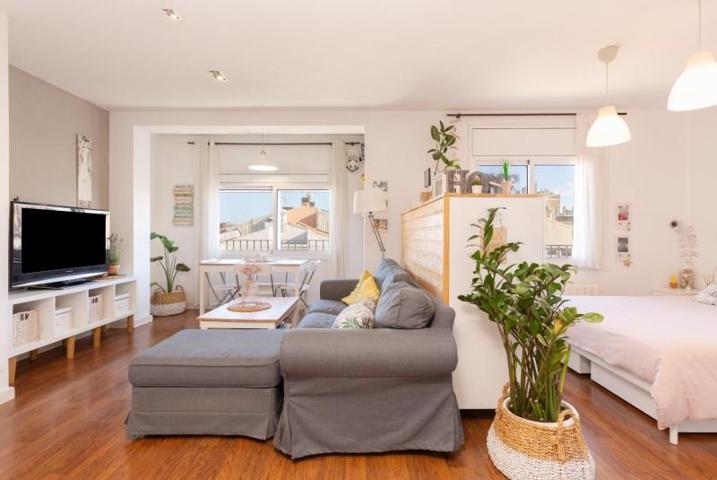 Piso en venta en Sabadell, Eix macia photo 0