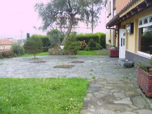 Casa en venta en Narón, San Mateo photo 0