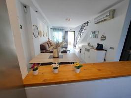 Adosada en venta en Chiclana de la Frontera, Los gallos photo 0