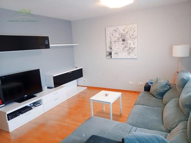 Piso en venta en Vilafranca del Penedès photo 0