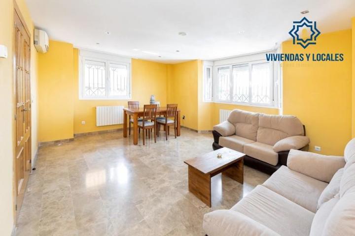 Bungalow en venta en Alhendín, CaÑada de piÑar photo 0