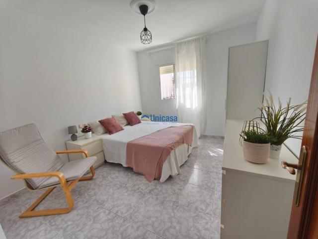 Piso en venta en Málaga, Puerto de la Torre photo 0