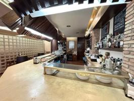 Local comercial en venta en El Molar photo 0