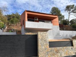 Casa en venta en Sant Llorenç Savall, Les Marines photo 0