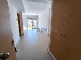 Piso en venta en Lloret de Mar, La Selva photo 0